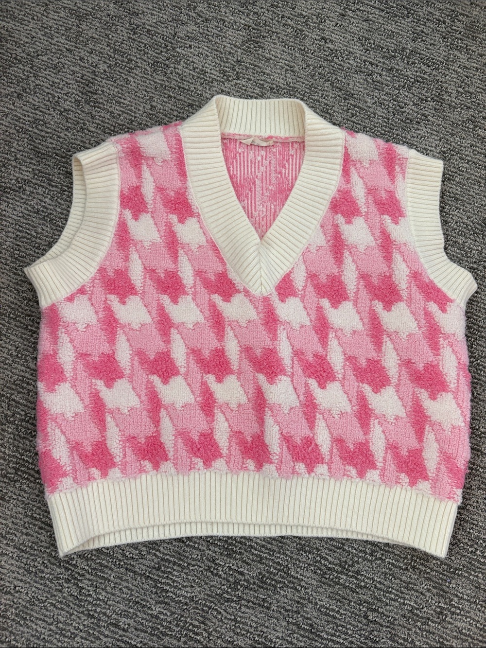 Pink Houndstooth V-Neck Sweater Vest with Cream Trim